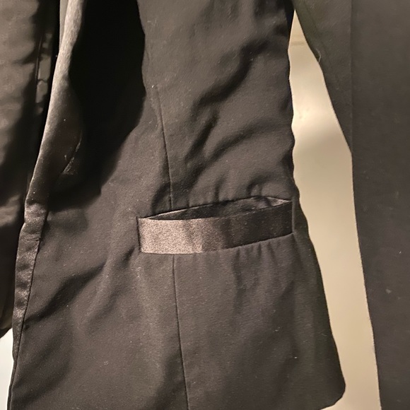 Forever 21 coat - Picture 11 of 15